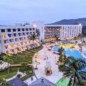 Harris Resort Batam Waterfront